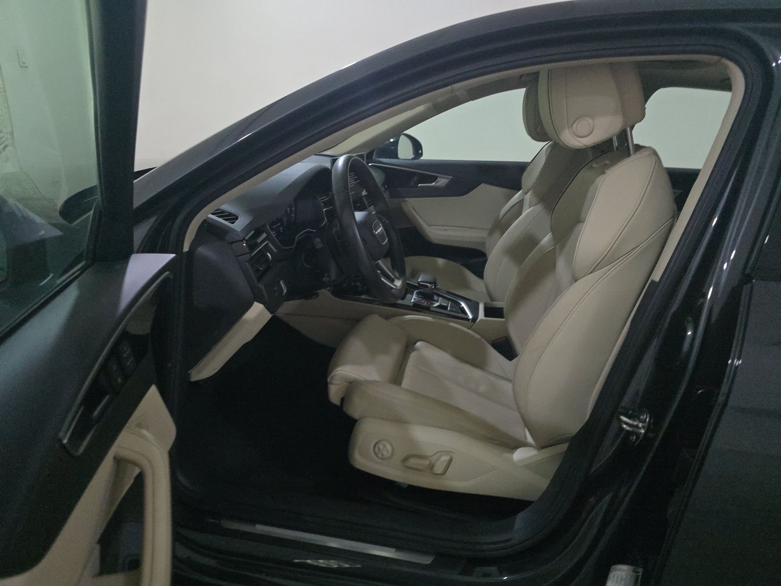 2023 Audi A4 Premium Plus AWD