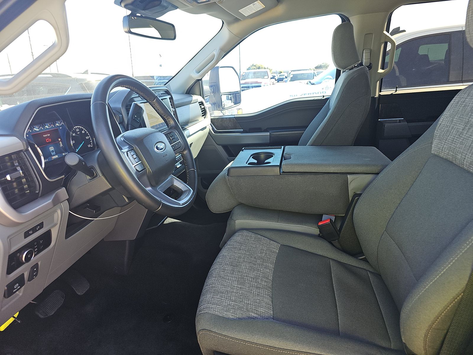 2023 Ford F-150 XLT AWD