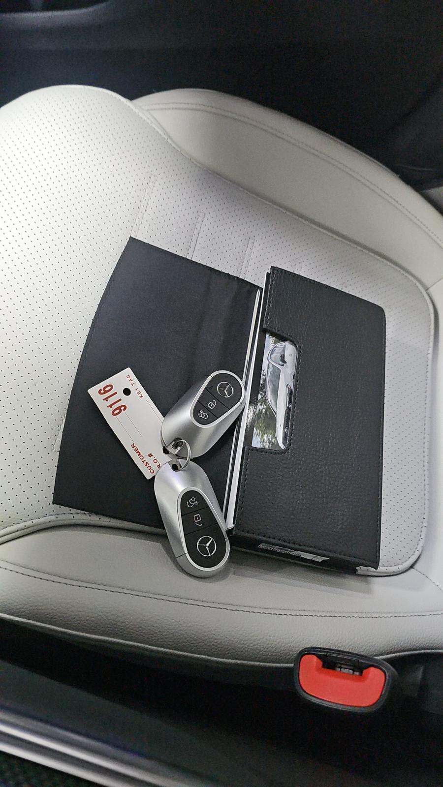 2023 Mercedes-Benz GLC GLC 300 RWD