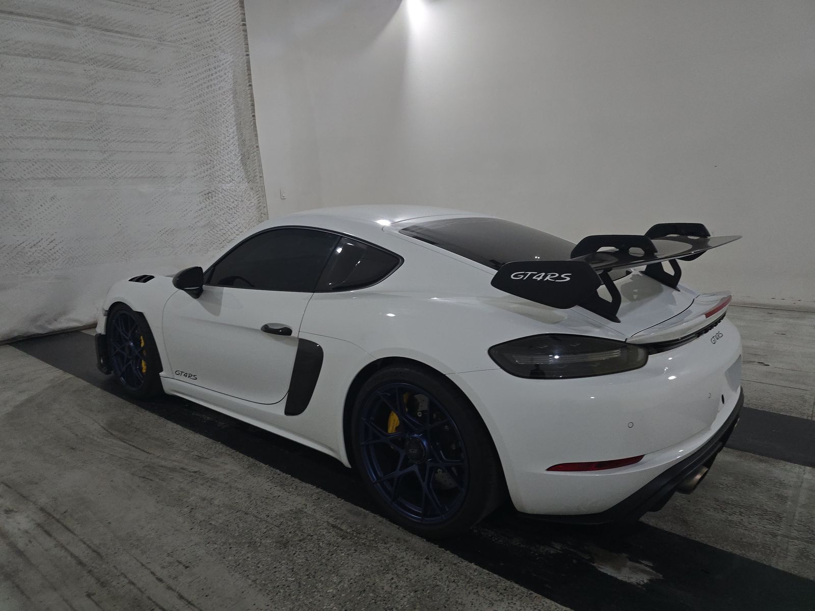 2024 Porsche 718 Cayman GT4 RS RWD