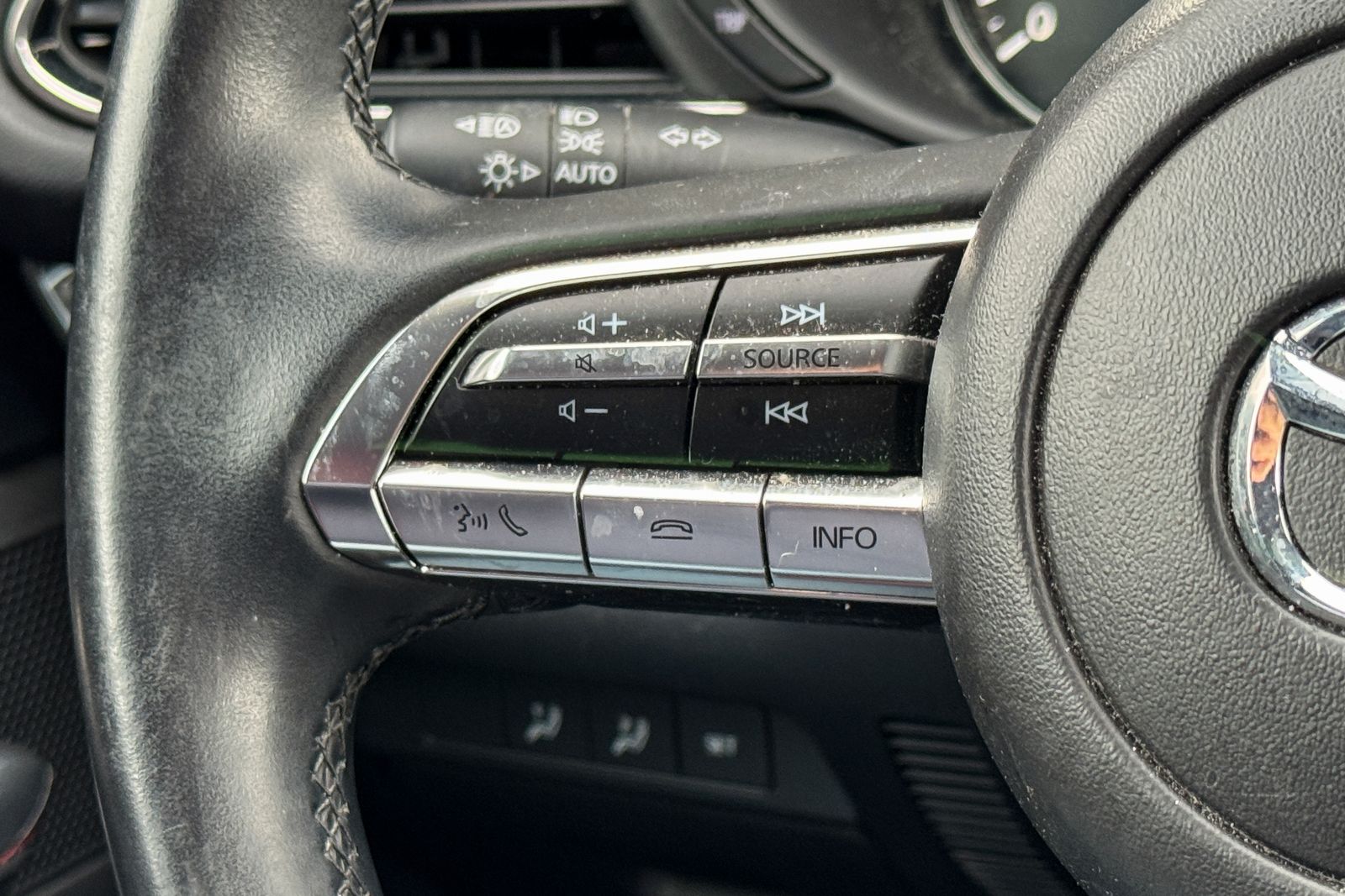 2023 MAZDA CX-30 2.5 S Carbon Edition AWD