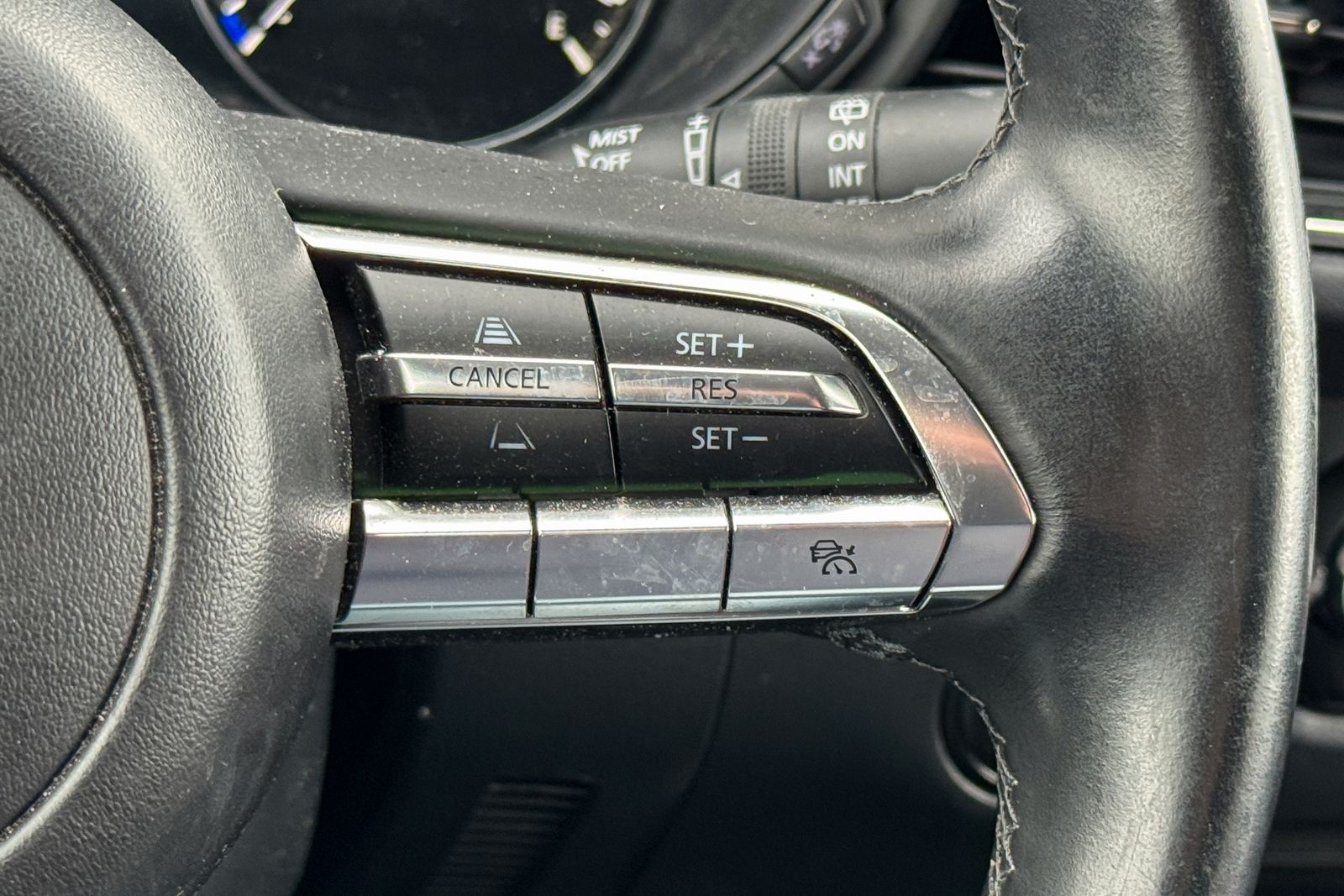 2023 MAZDA CX-30 2.5 S Carbon Edition AWD