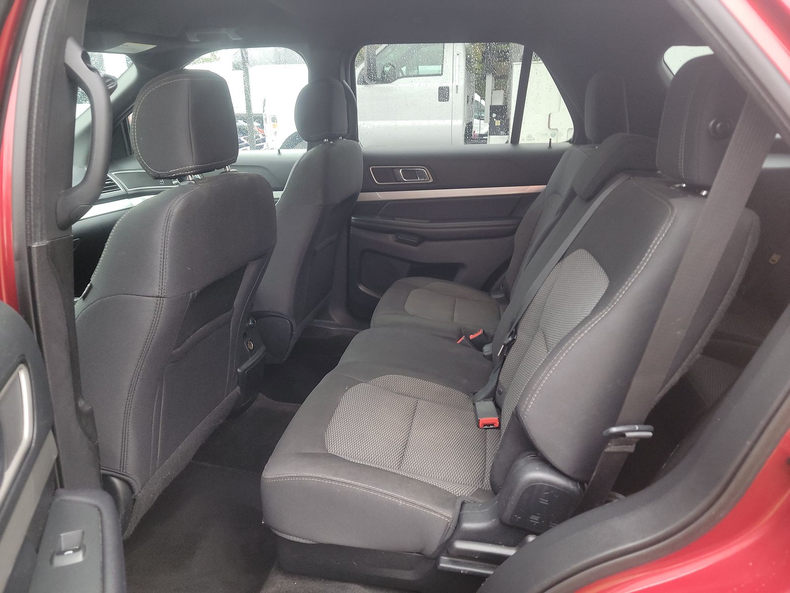 2017 Ford Explorer XLT FWD