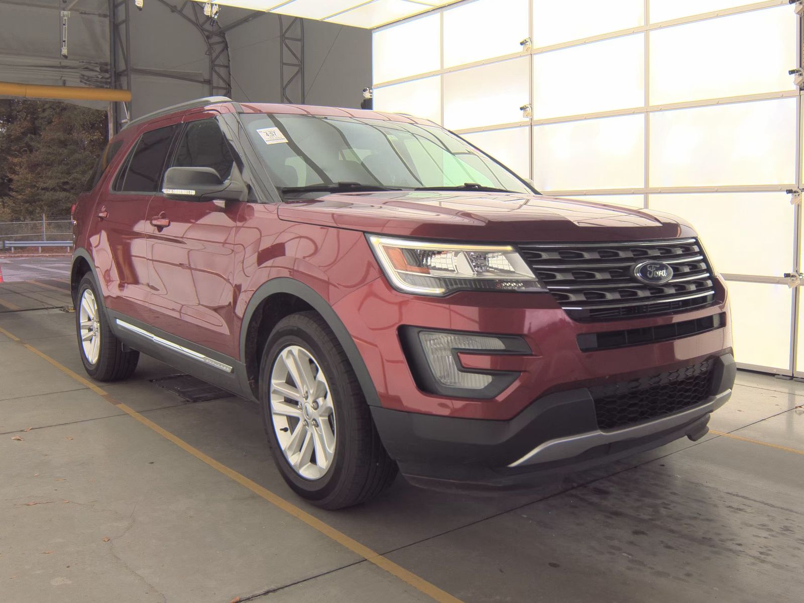 2017 Ford Explorer XLT FWD