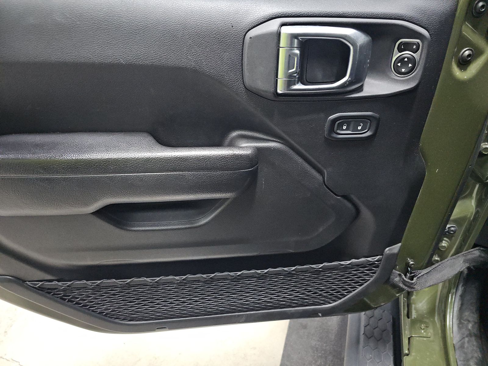 2024 Jeep Wrangler Sport S AWD