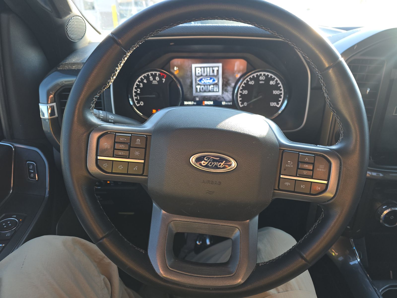 2023 Ford F-150 XLT AWD