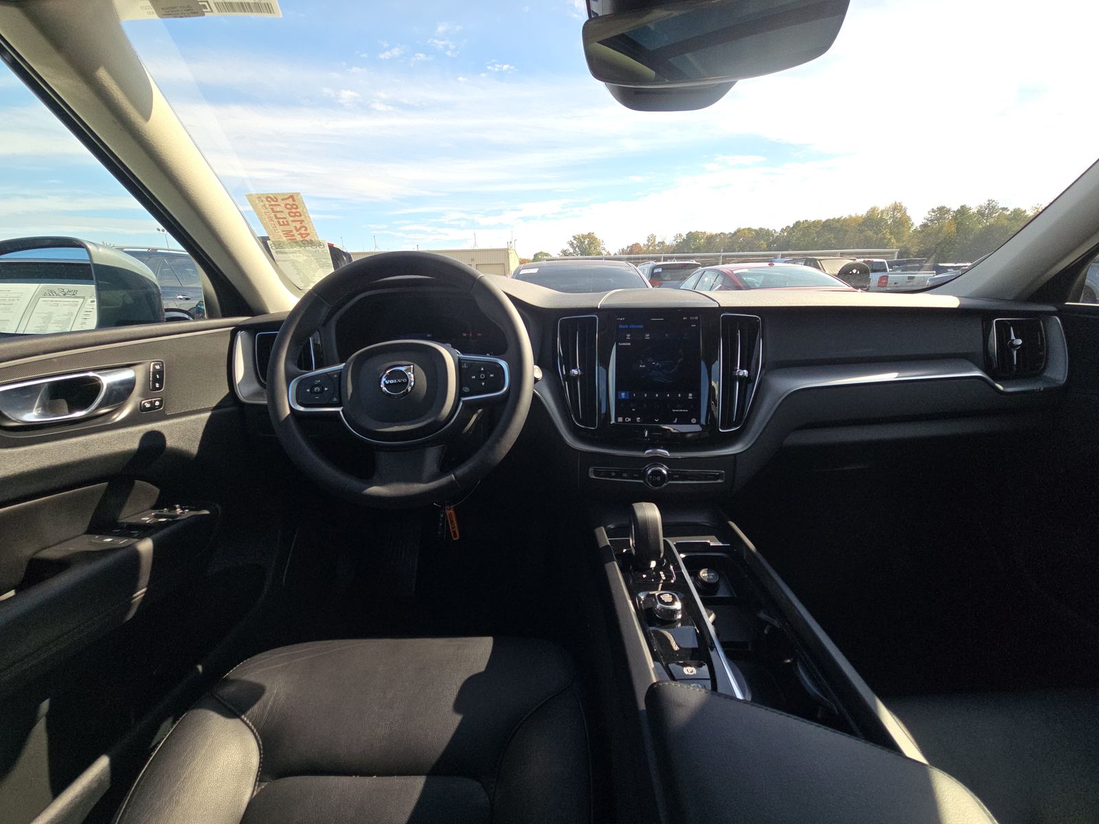 2023 Volvo XC60 B5 Core AWD