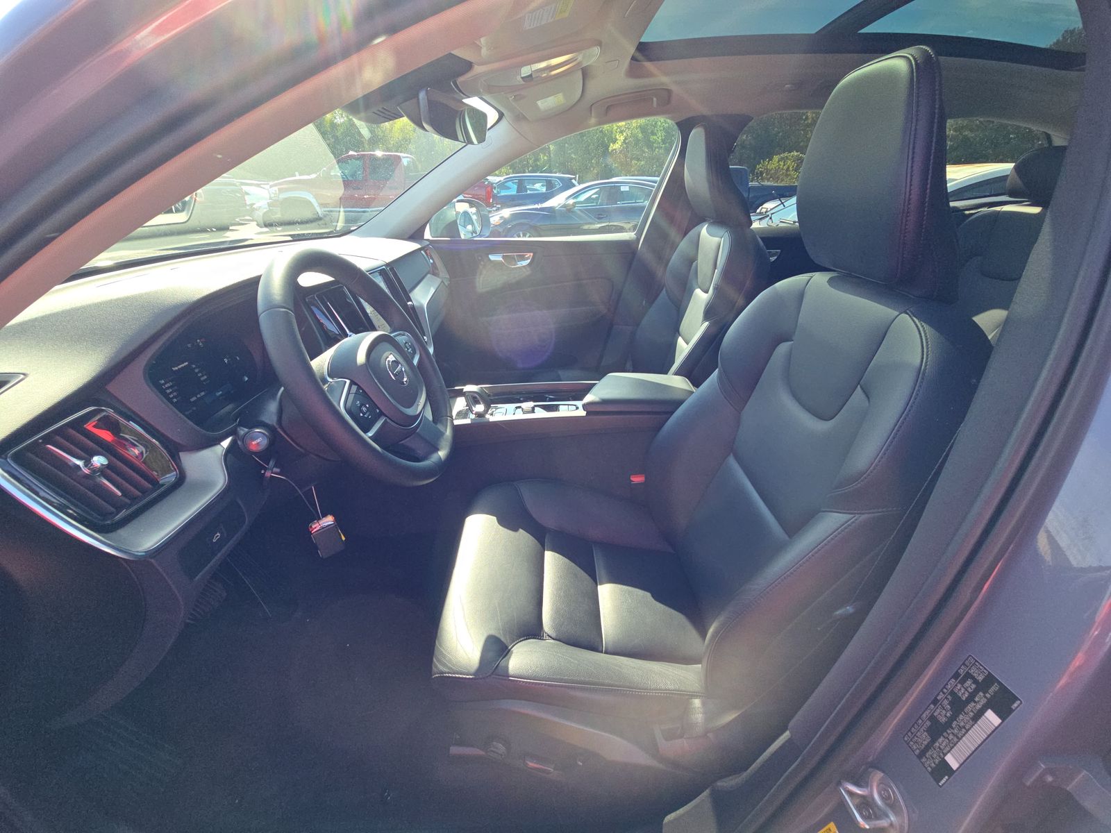 2023 Volvo XC60 B5 Core AWD