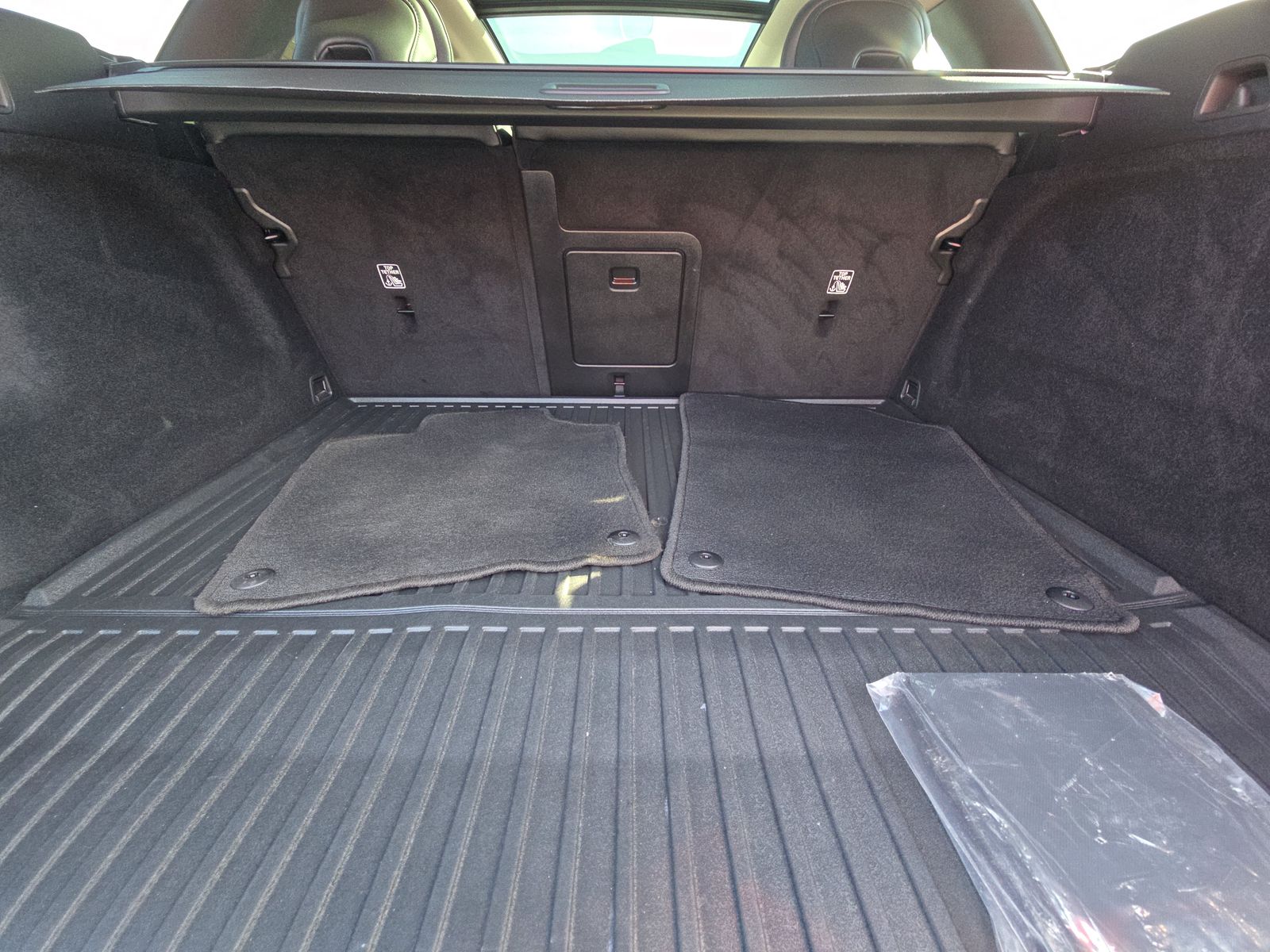 2023 Volvo XC60 B5 Core AWD