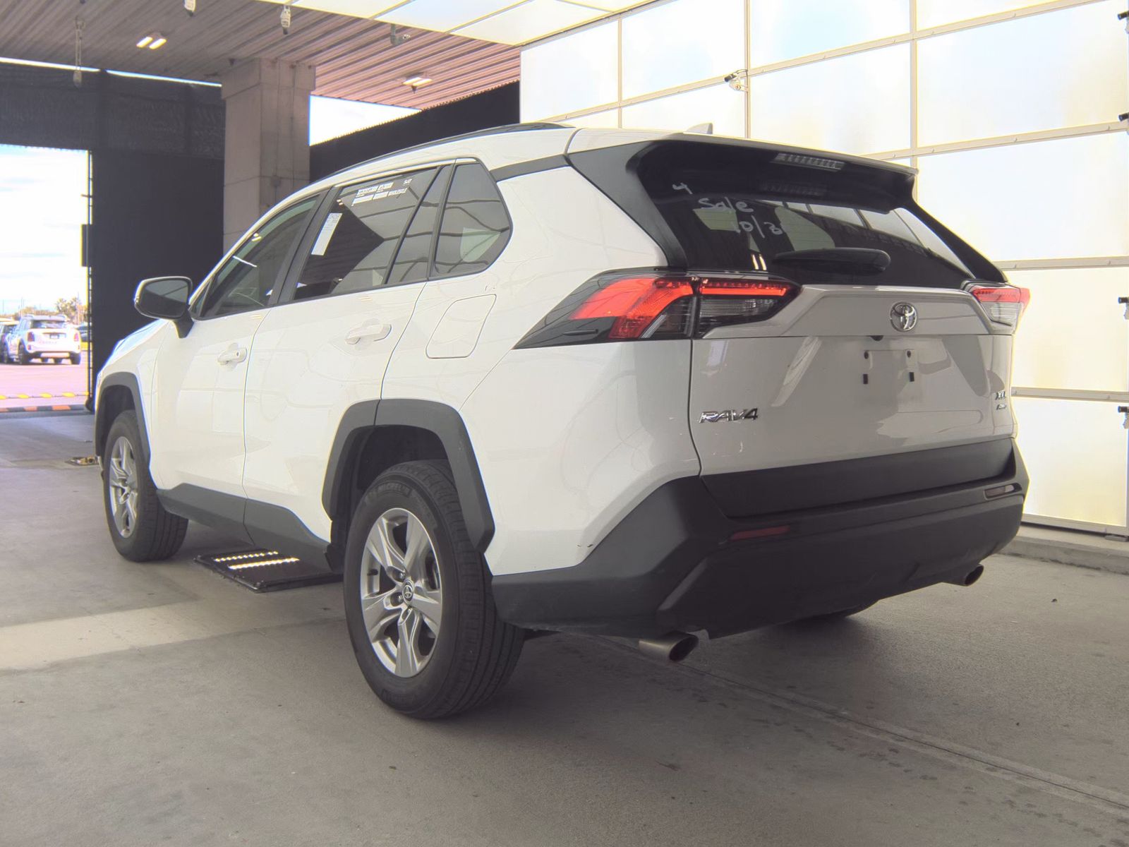 2023 Toyota RAV4 XLE AWD