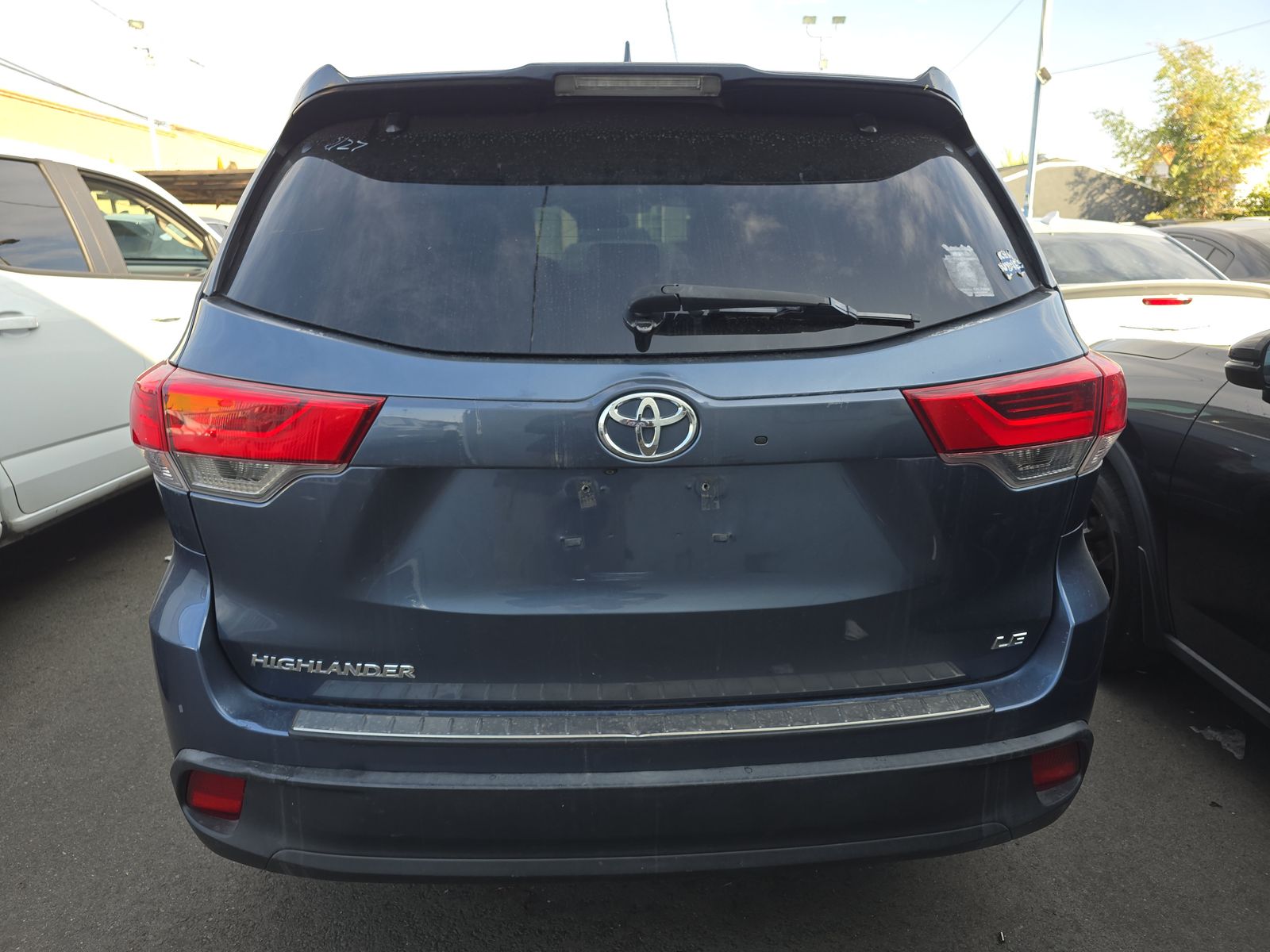 2018 Toyota Highlander LE Plus FWD