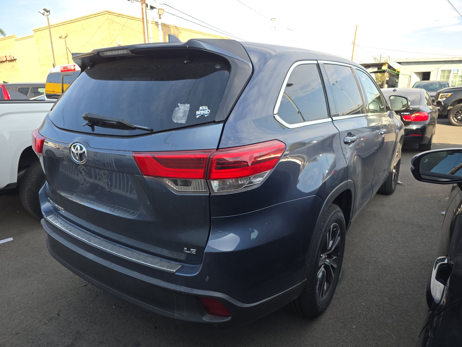 2018 Toyota Highlander LE Plus FWD