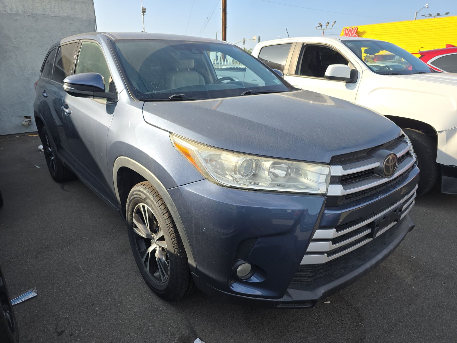 2018 Toyota Highlander LE Plus FWD