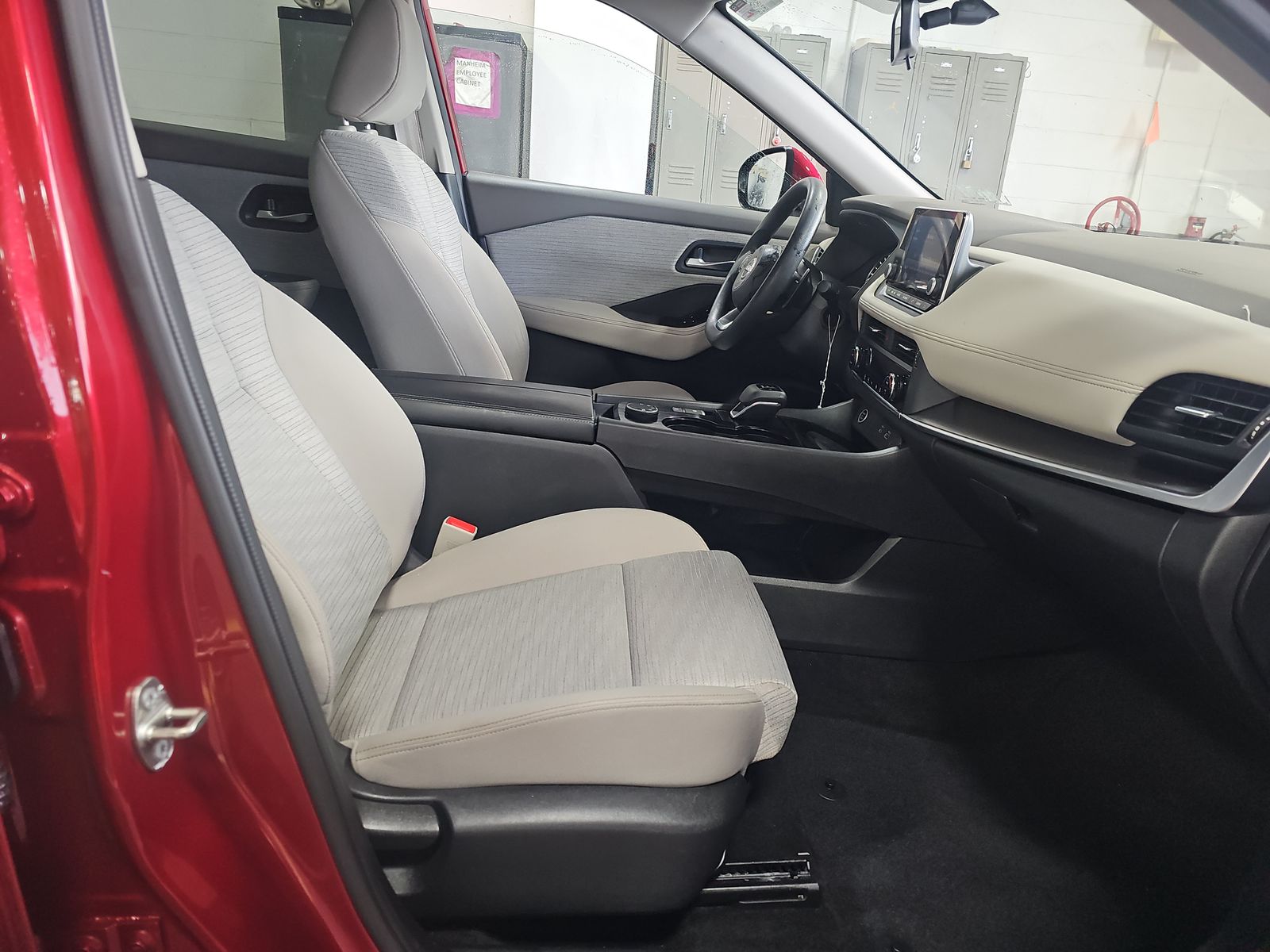 2023 Nissan Rogue SV AWD