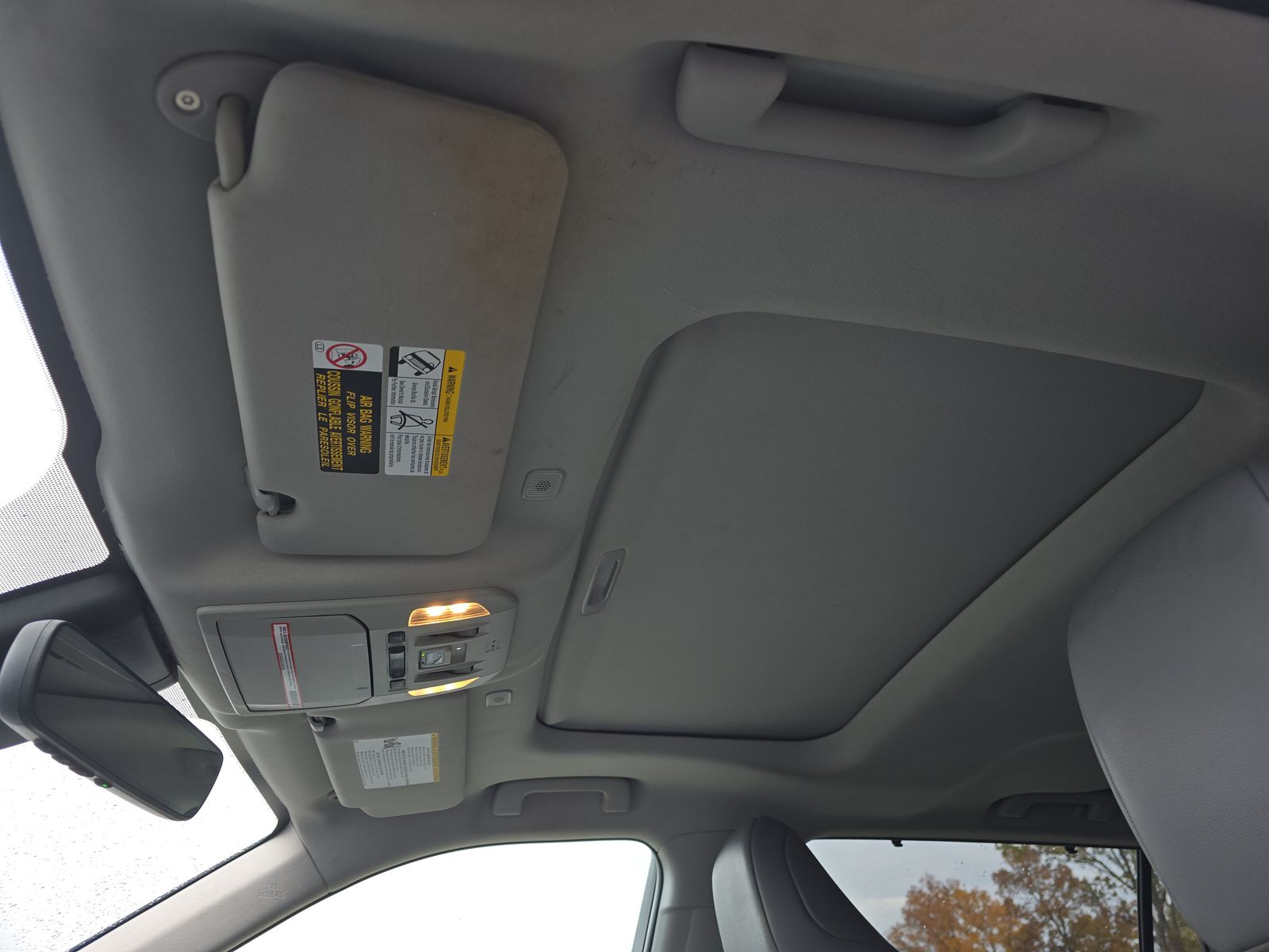 2023 Toyota Highlander XLE FWD