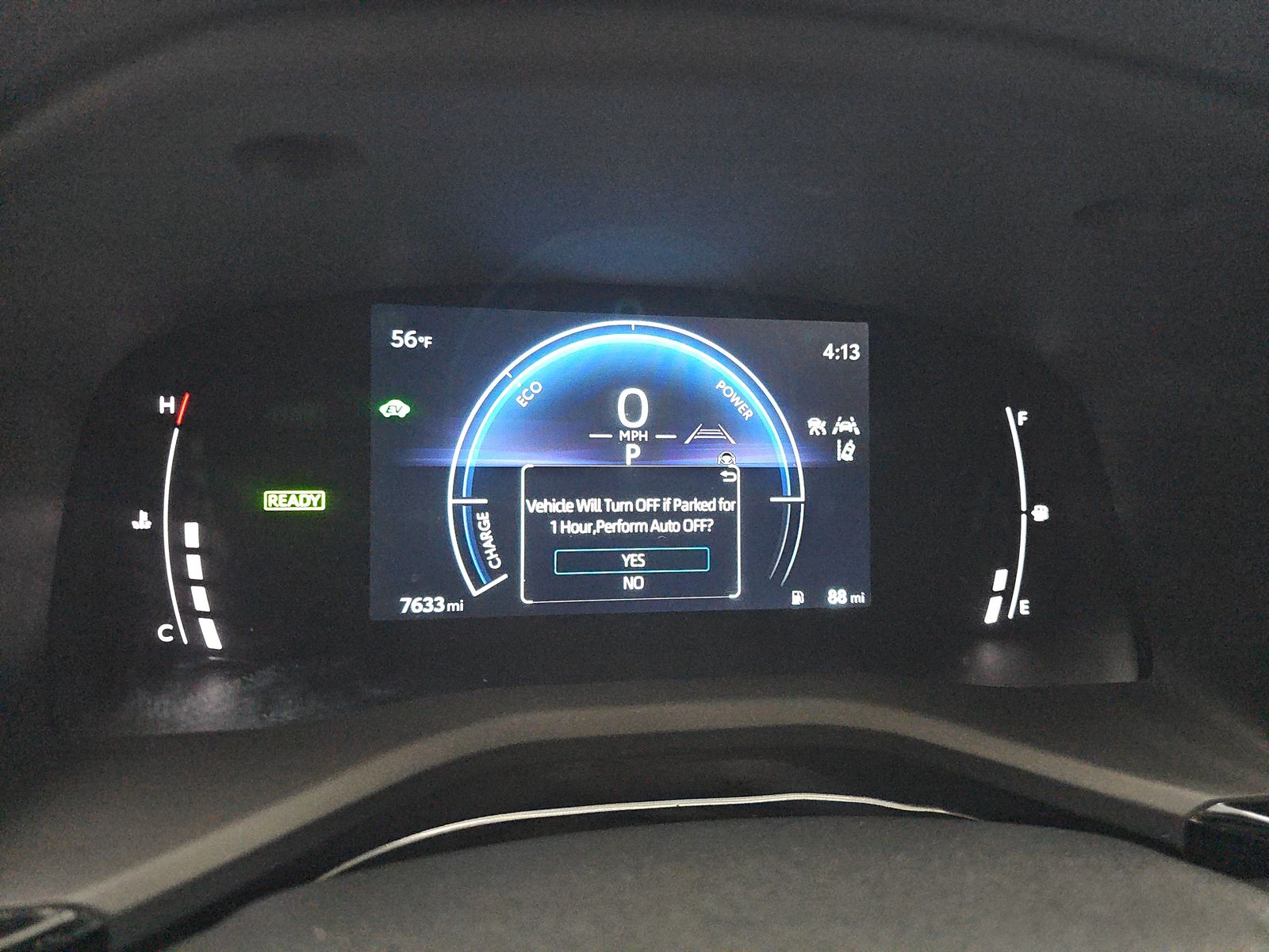 2025 Toyota Camry SE FWD