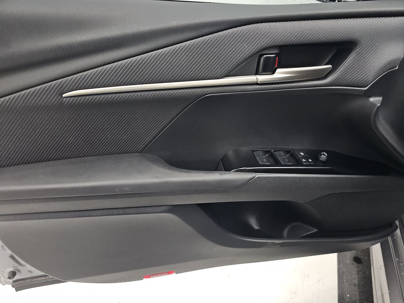 2025 Toyota Camry SE FWD