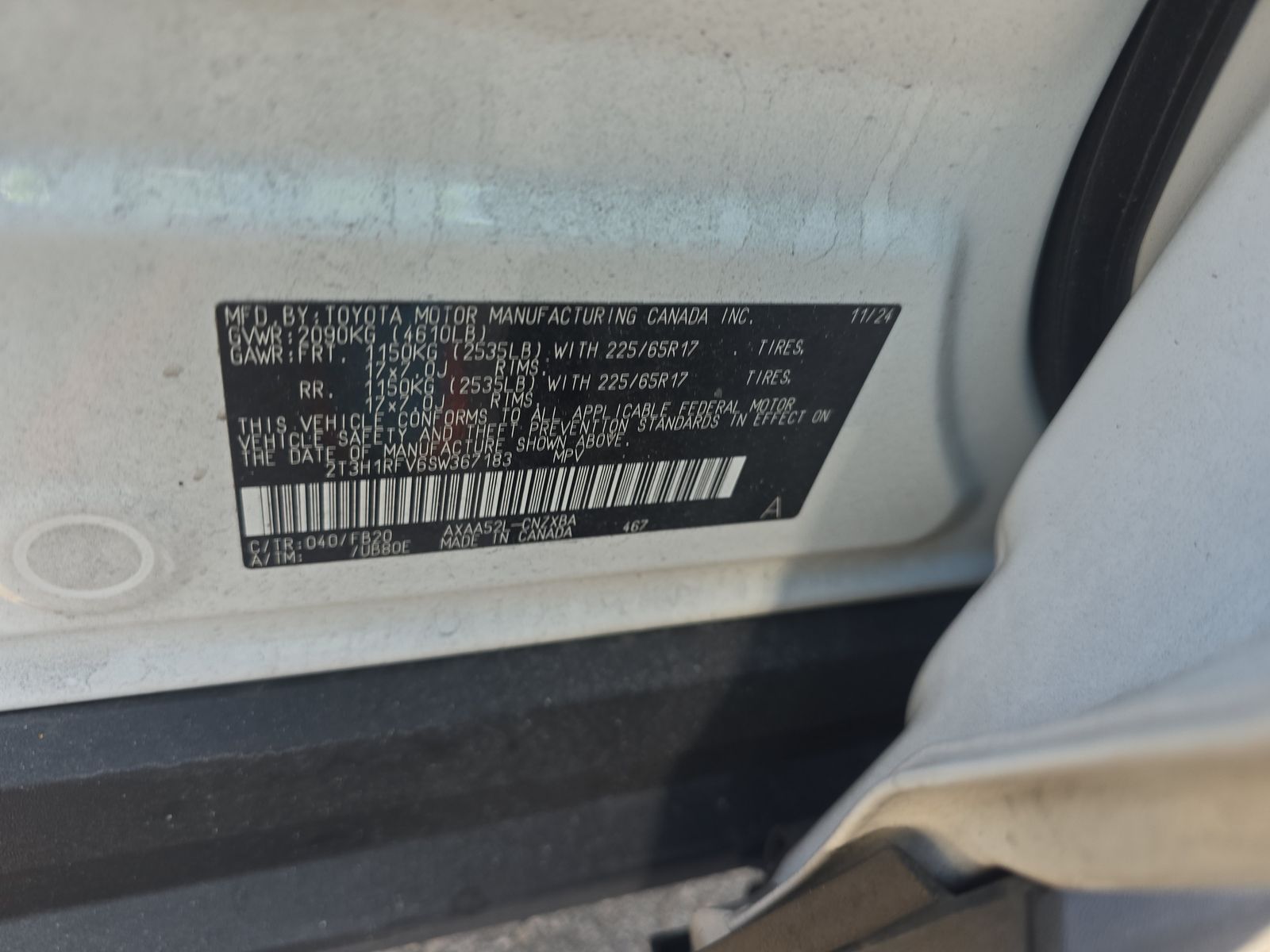 2025 Toyota RAV4 LE FWD