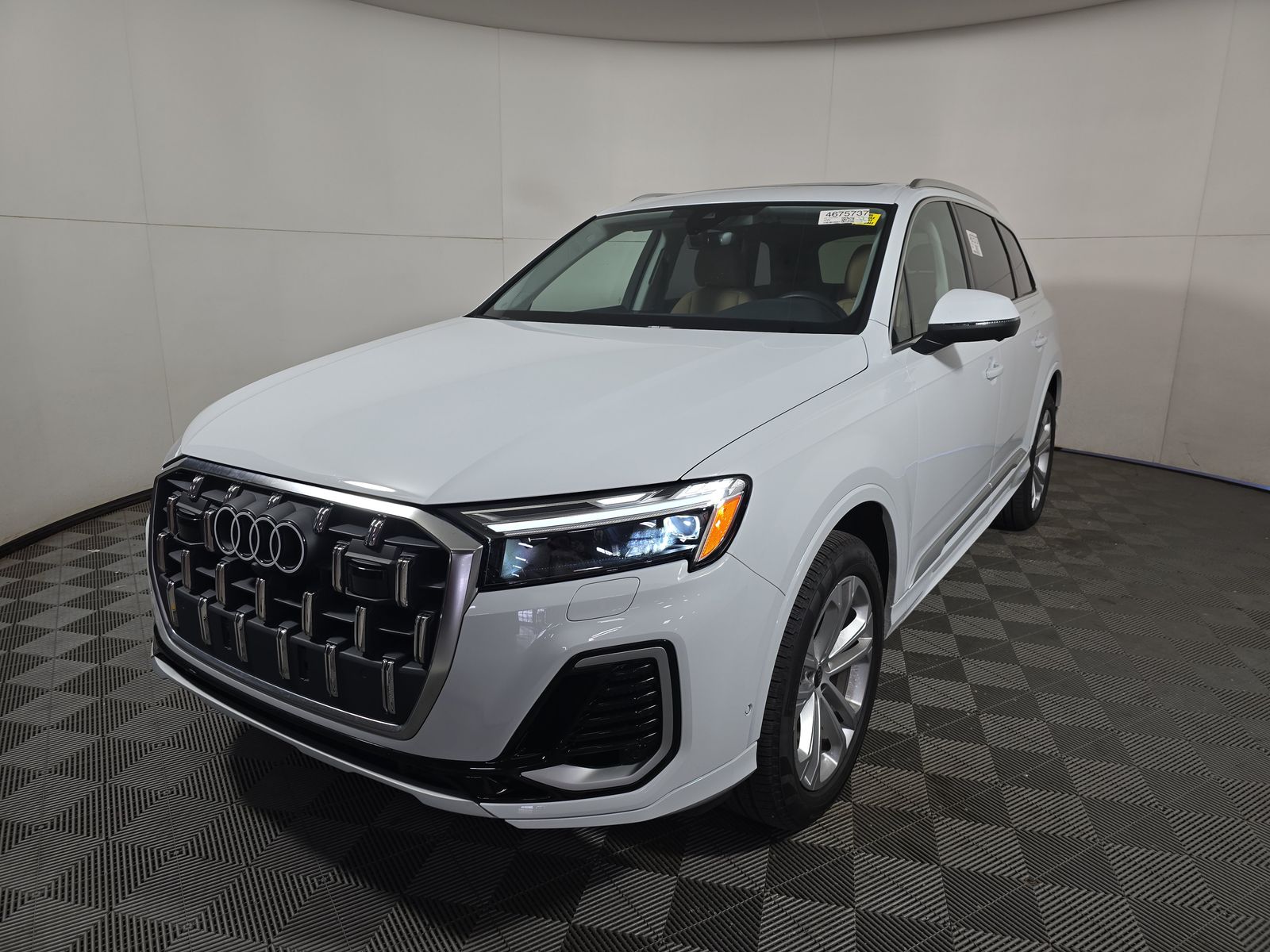 2025 Audi Q7 Premium Plus AWD