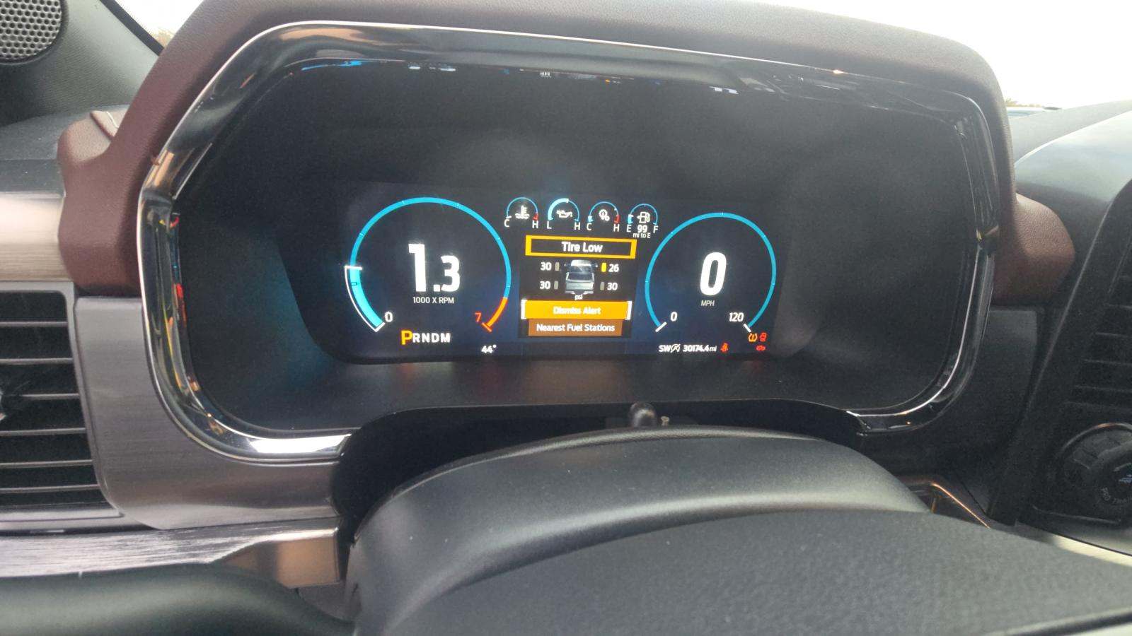 2023 Ford F-150 Lariat AWD