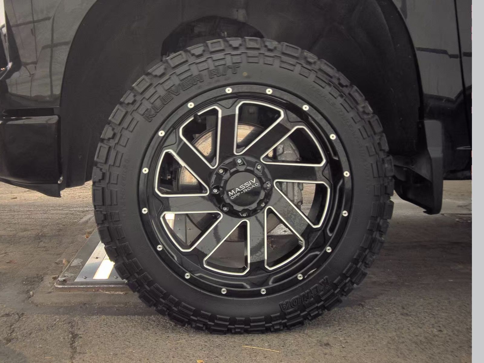 2024 Chevrolet Silverado 1500 Custom Trail Boss AWD