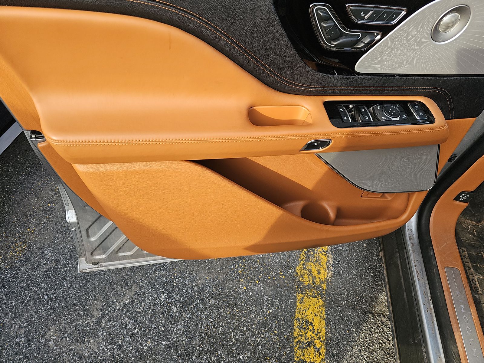 2023 Lincoln Aviator Plug-In Hybrid Black Label Grand Touring AWD