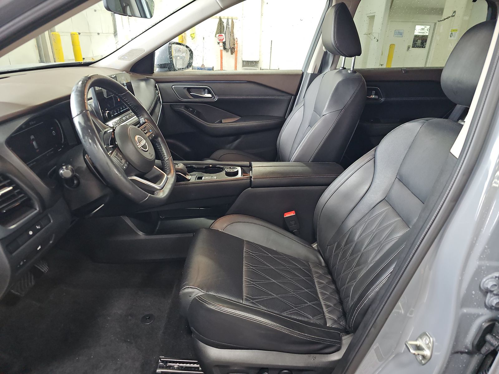 2023 Nissan Rogue Platinum AWD