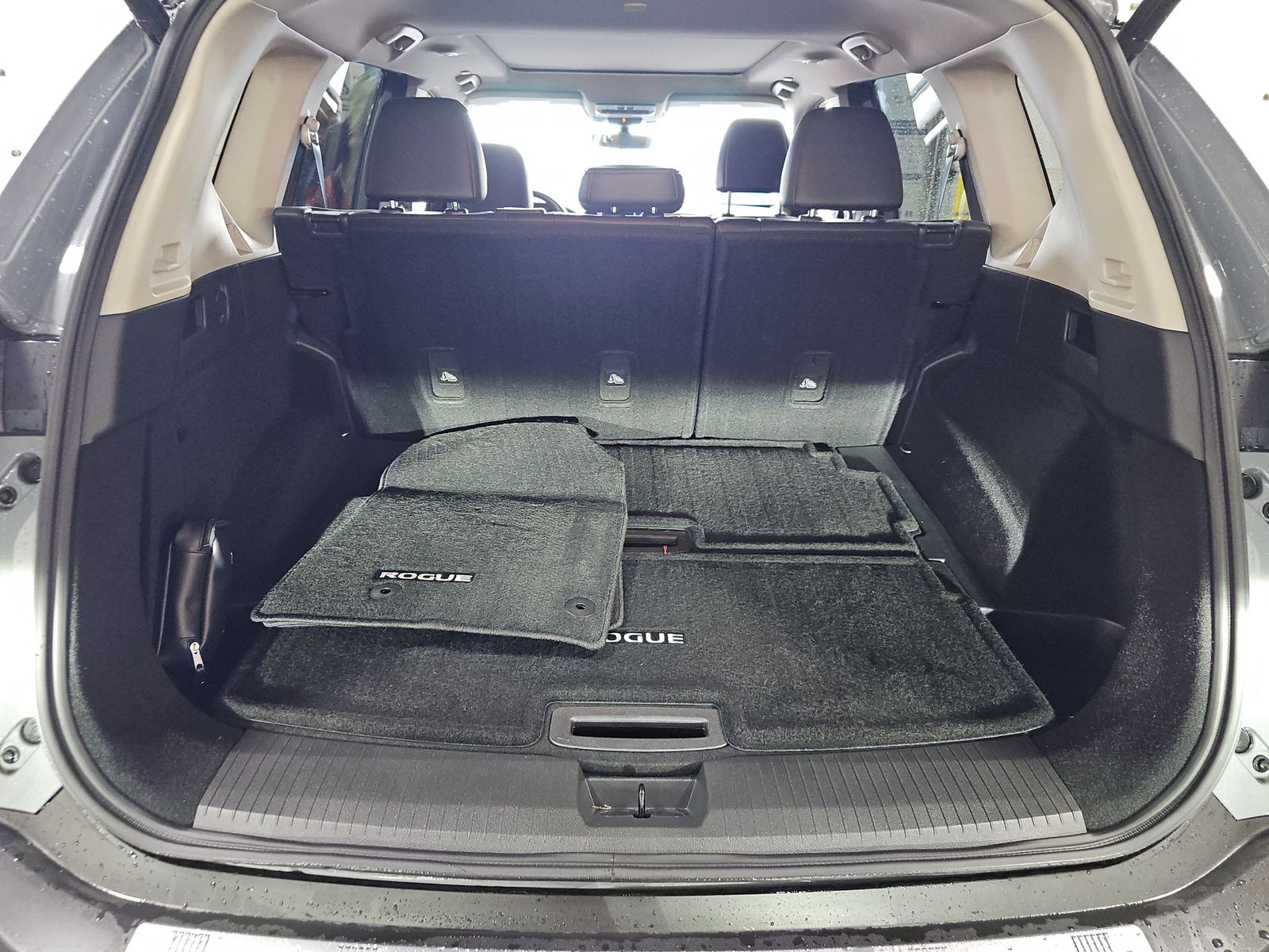 2023 Nissan Rogue Platinum AWD