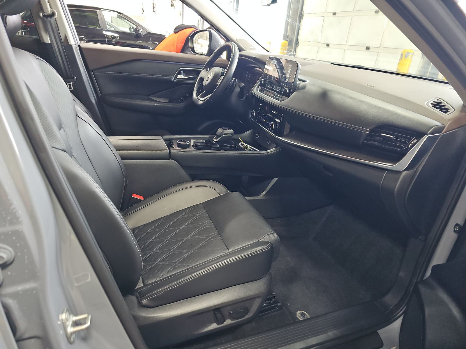 2023 Nissan Rogue Platinum AWD