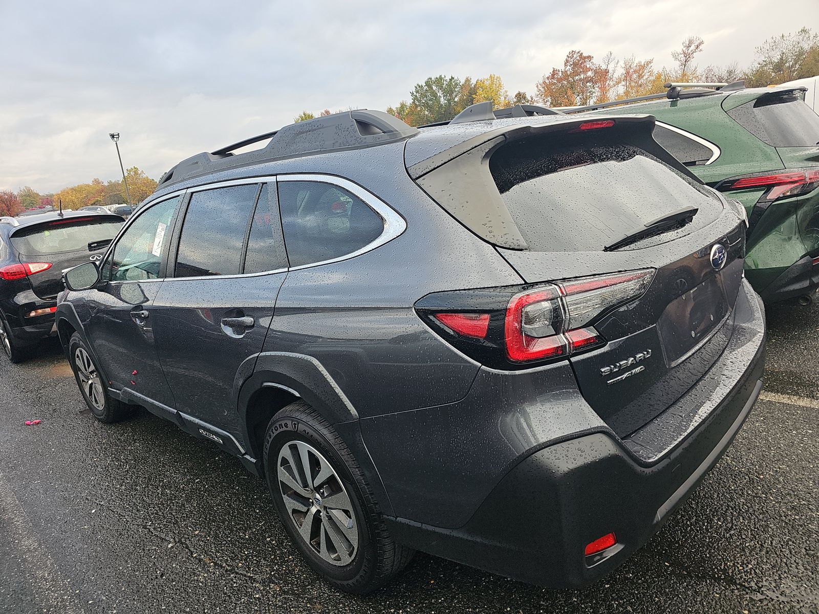 2023 Subaru Outback Premium AWD