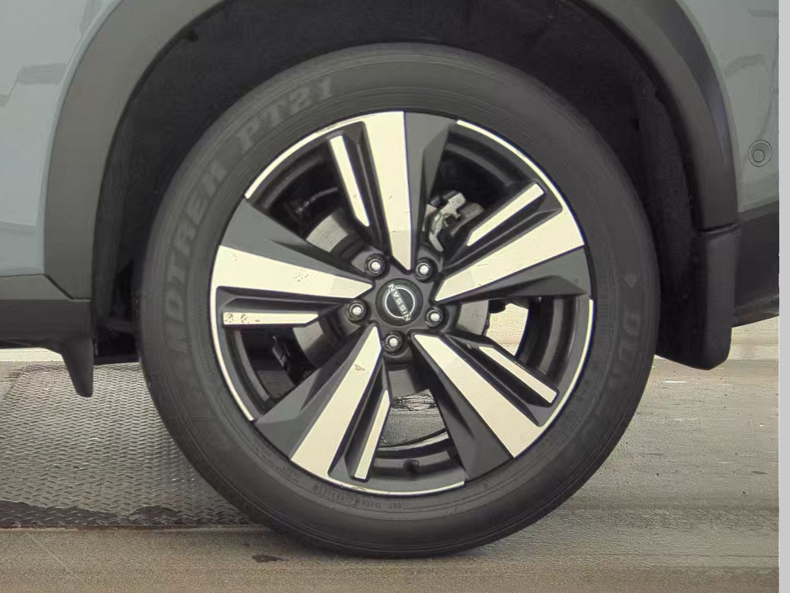 2023 Nissan Rogue Platinum AWD