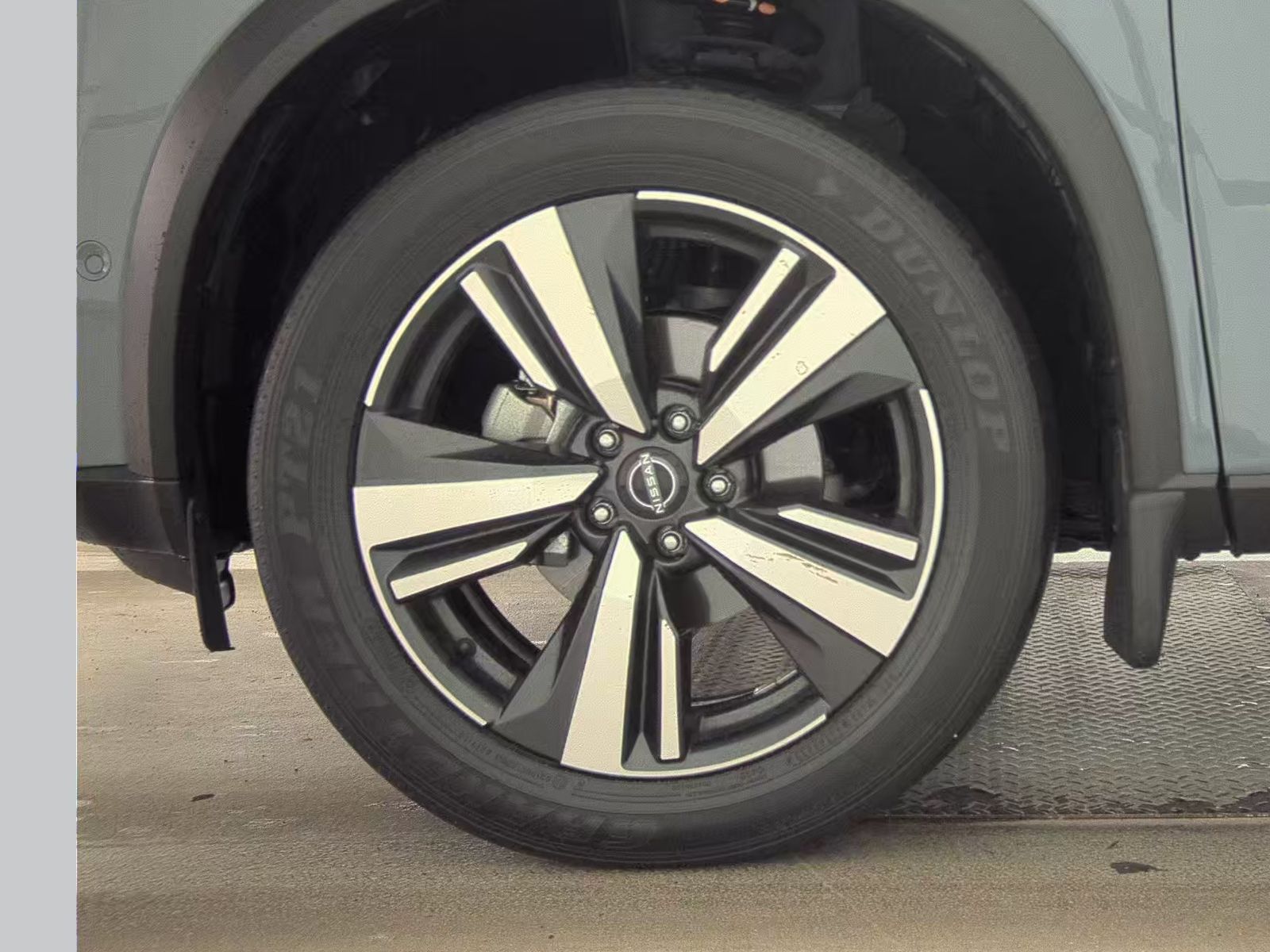 2023 Nissan Rogue Platinum AWD