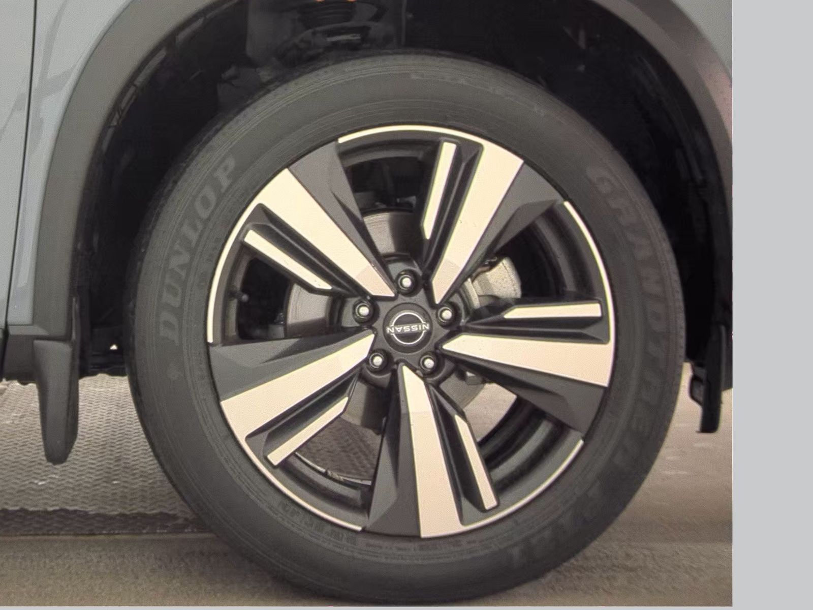 2023 Nissan Rogue Platinum AWD