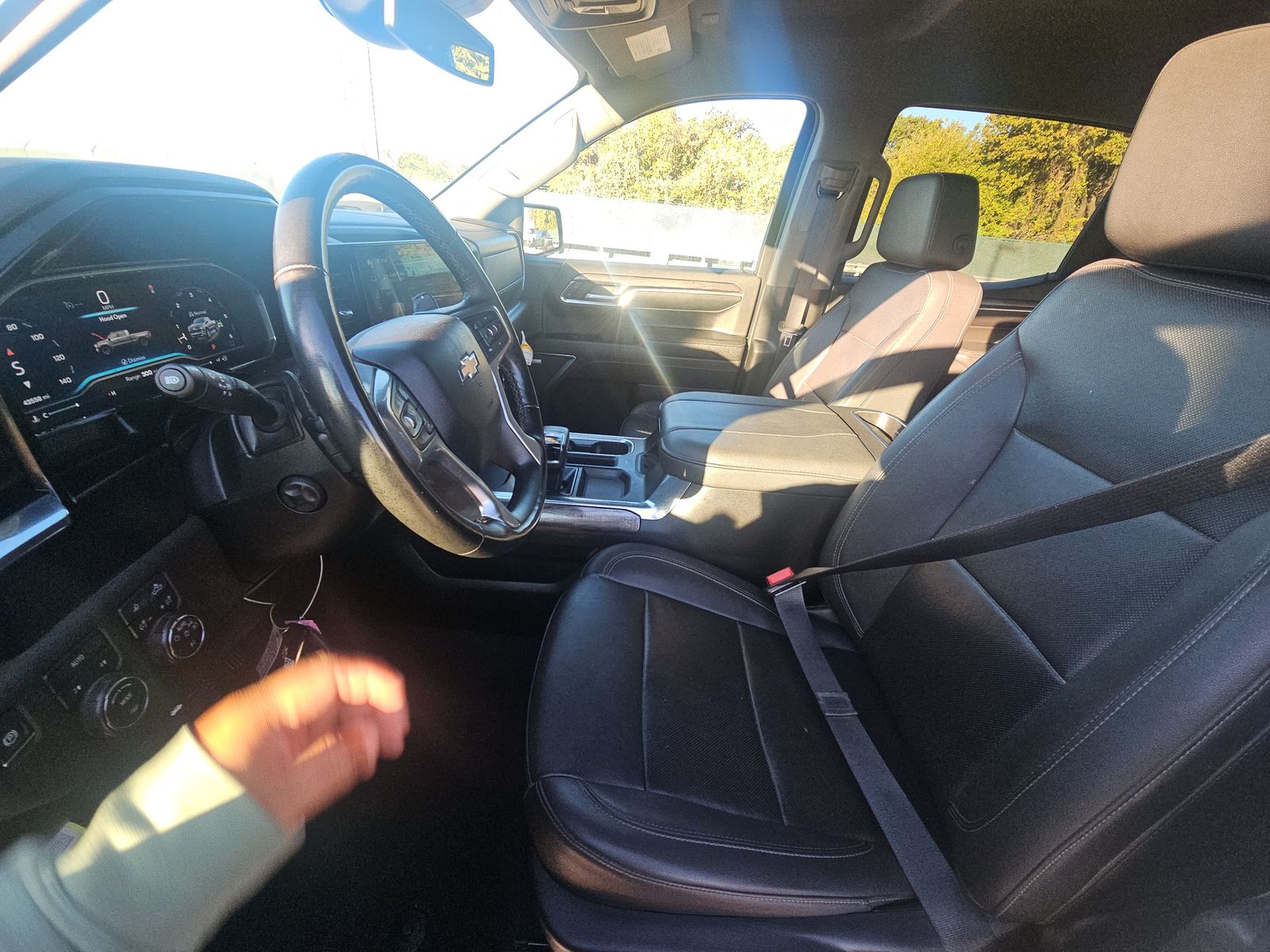 2023 Chevrolet Silverado 1500 LTZ AWD