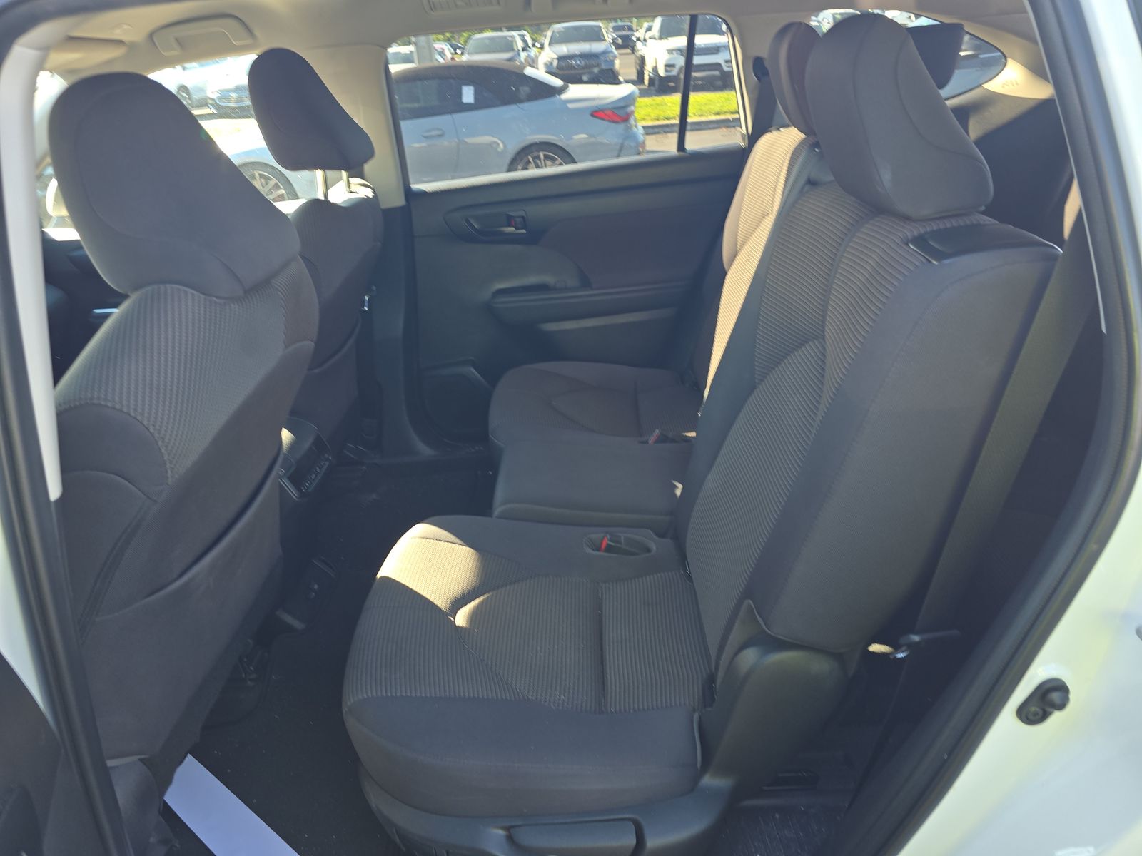 2023 Toyota Highlander LE AWD