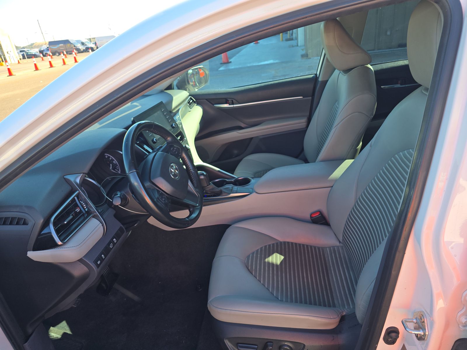 2023 Toyota Camry SE FWD