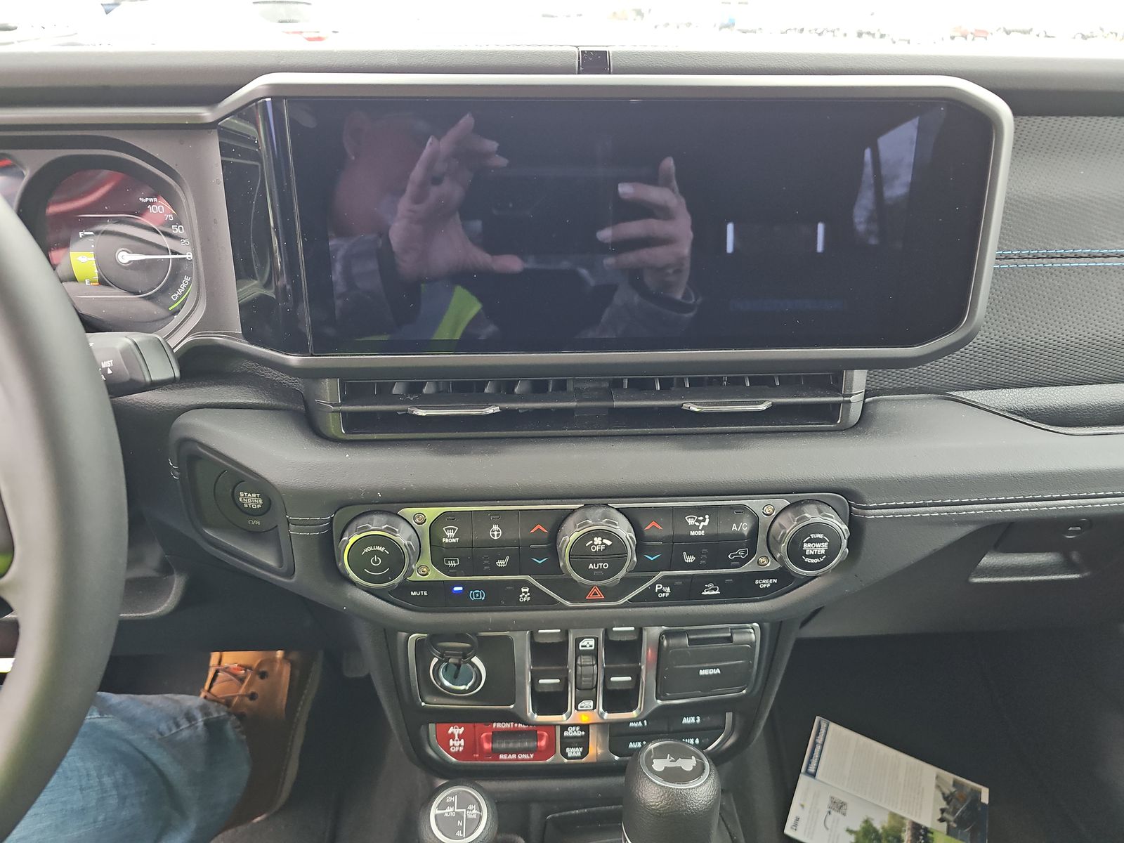 2025 Jeep Wrangler 4xe Rubicon AWD