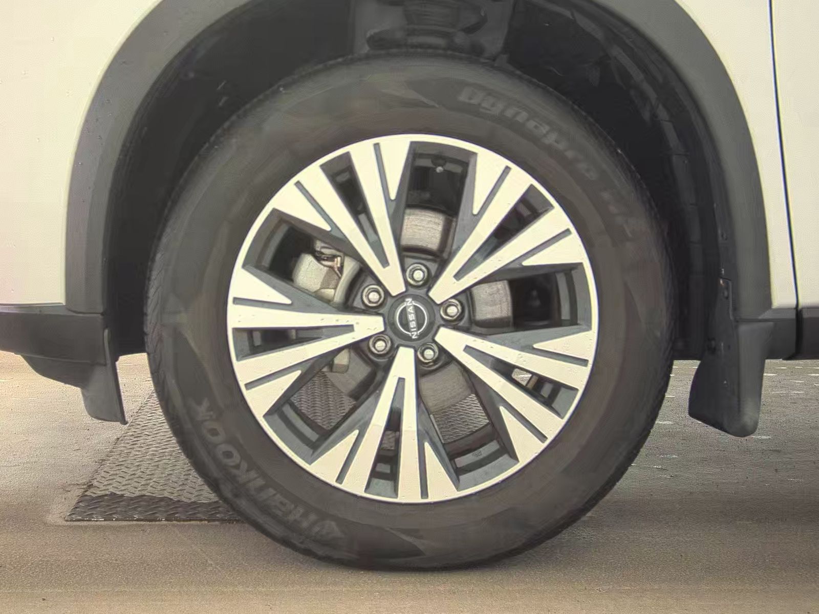 2023 Nissan Rogue SV AWD