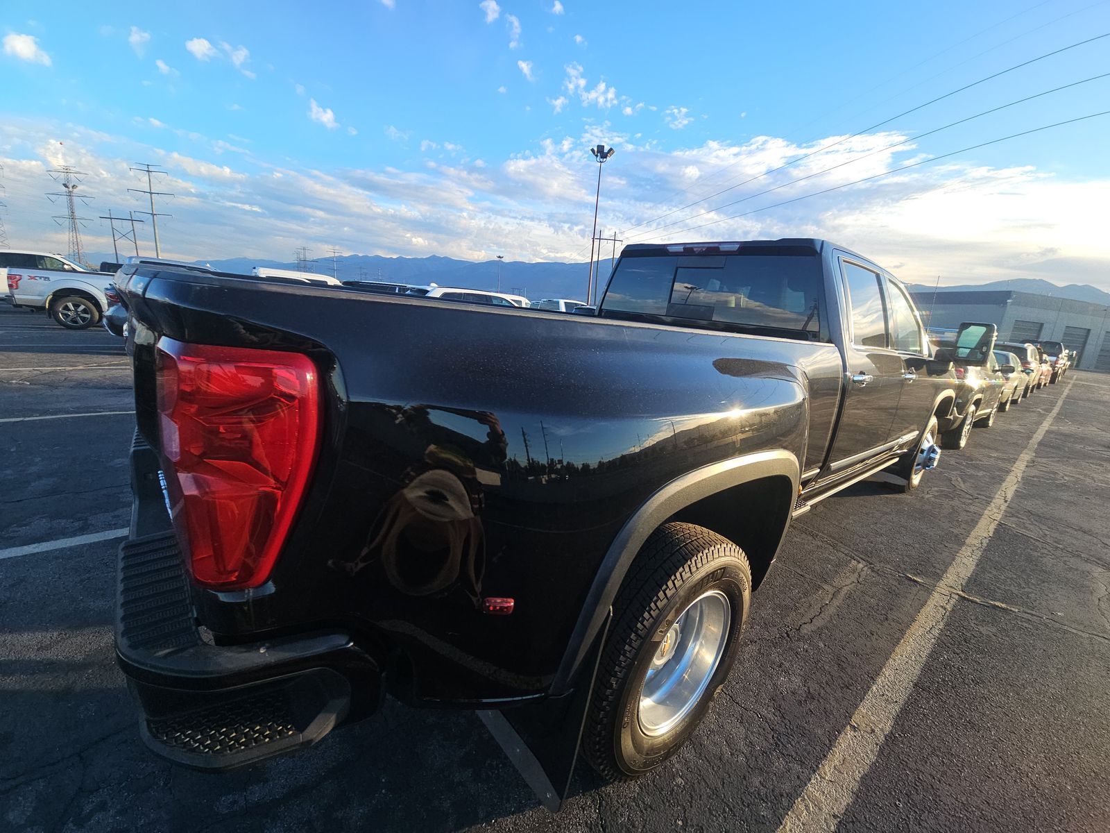 2024 Chevrolet Silverado 3500HD High Country AWD