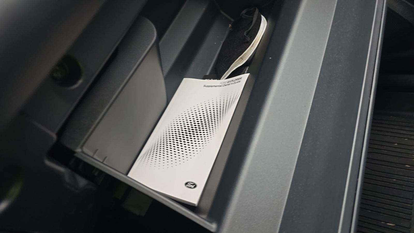 2025 Ford Explorer ST-Line AWD