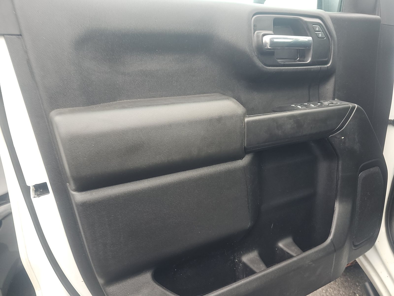 2022 Chevrolet Silverado 1500 Custom AWD