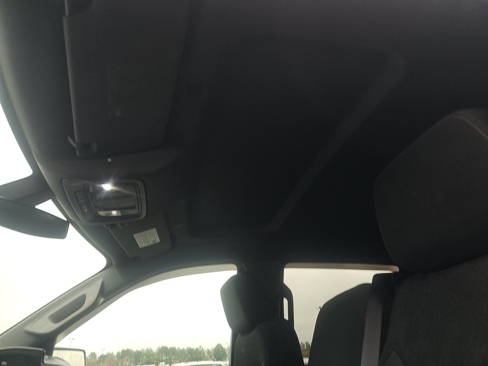 2022 Chevrolet Silverado 1500 Custom AWD