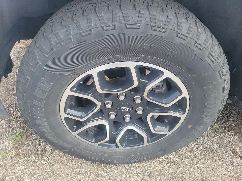 2023 Ford F-150 Lariat AWD