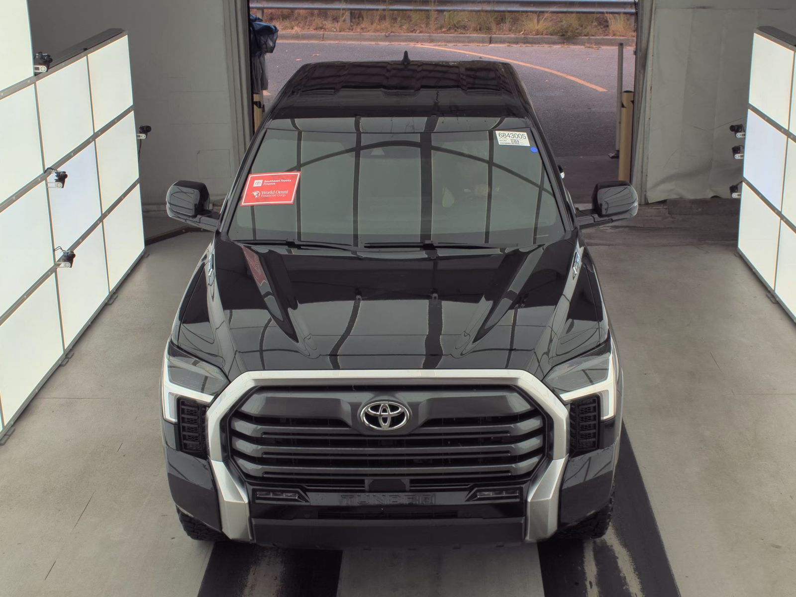 2025 Toyota Tundra Hybrid Limited AWD