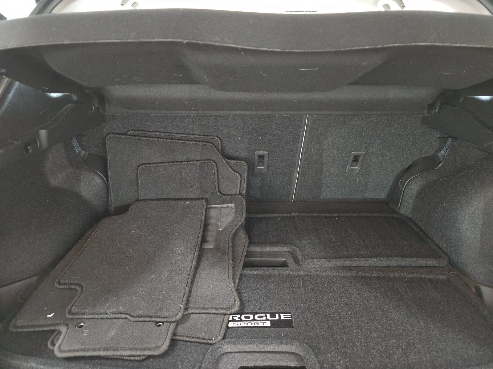 2022 Nissan Rogue Sport SL AWD