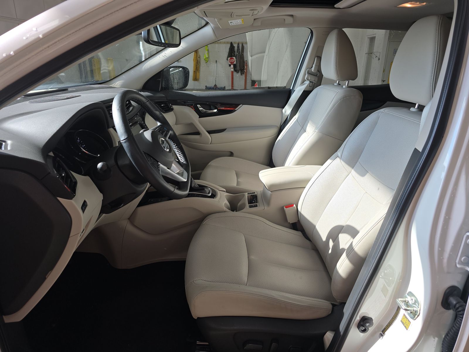 2022 Nissan Rogue Sport SL AWD