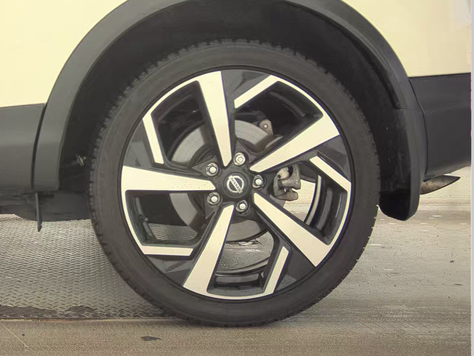 2022 Nissan Rogue Sport SL AWD