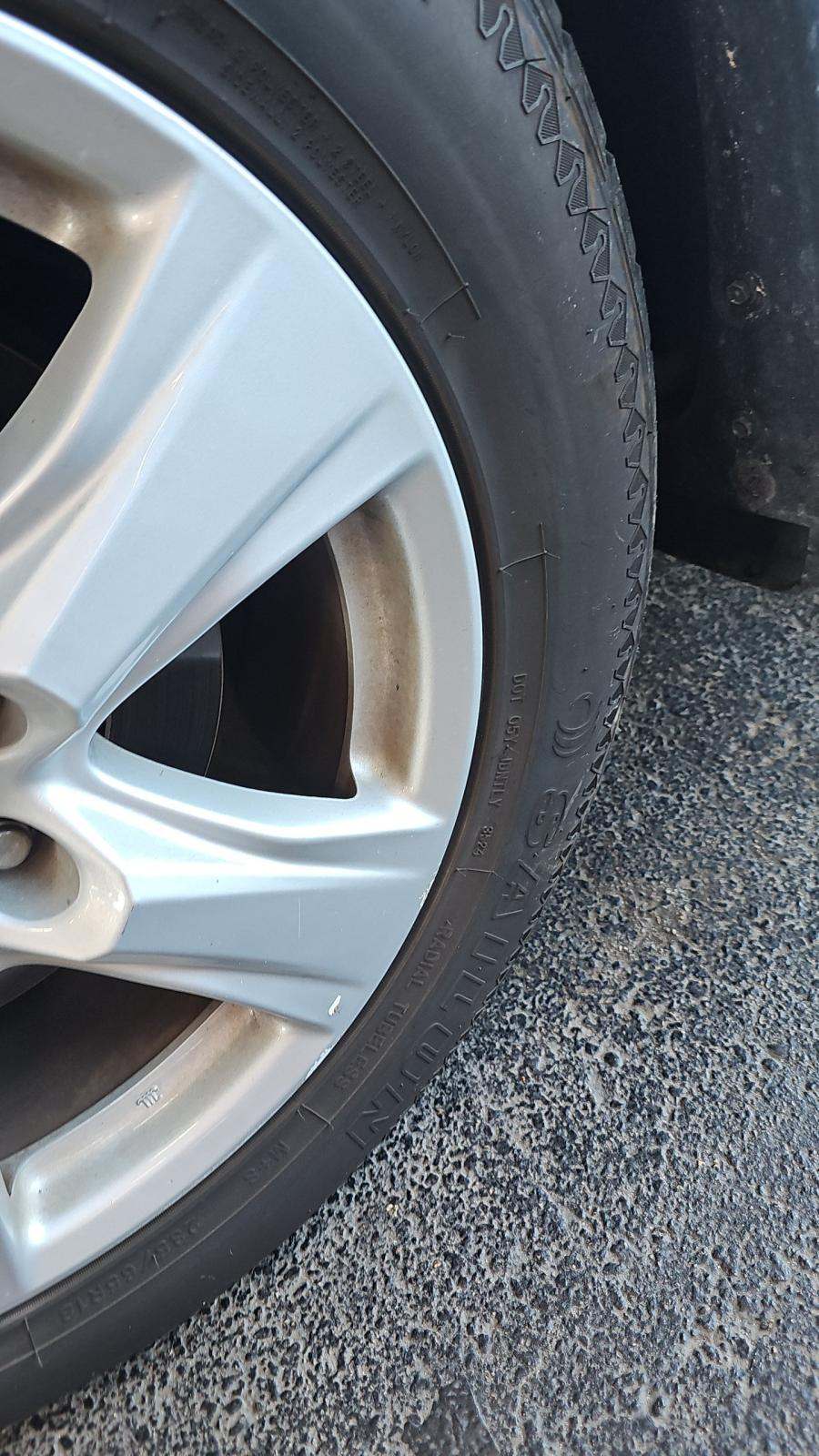 2023 Toyota Highlander LE AWD