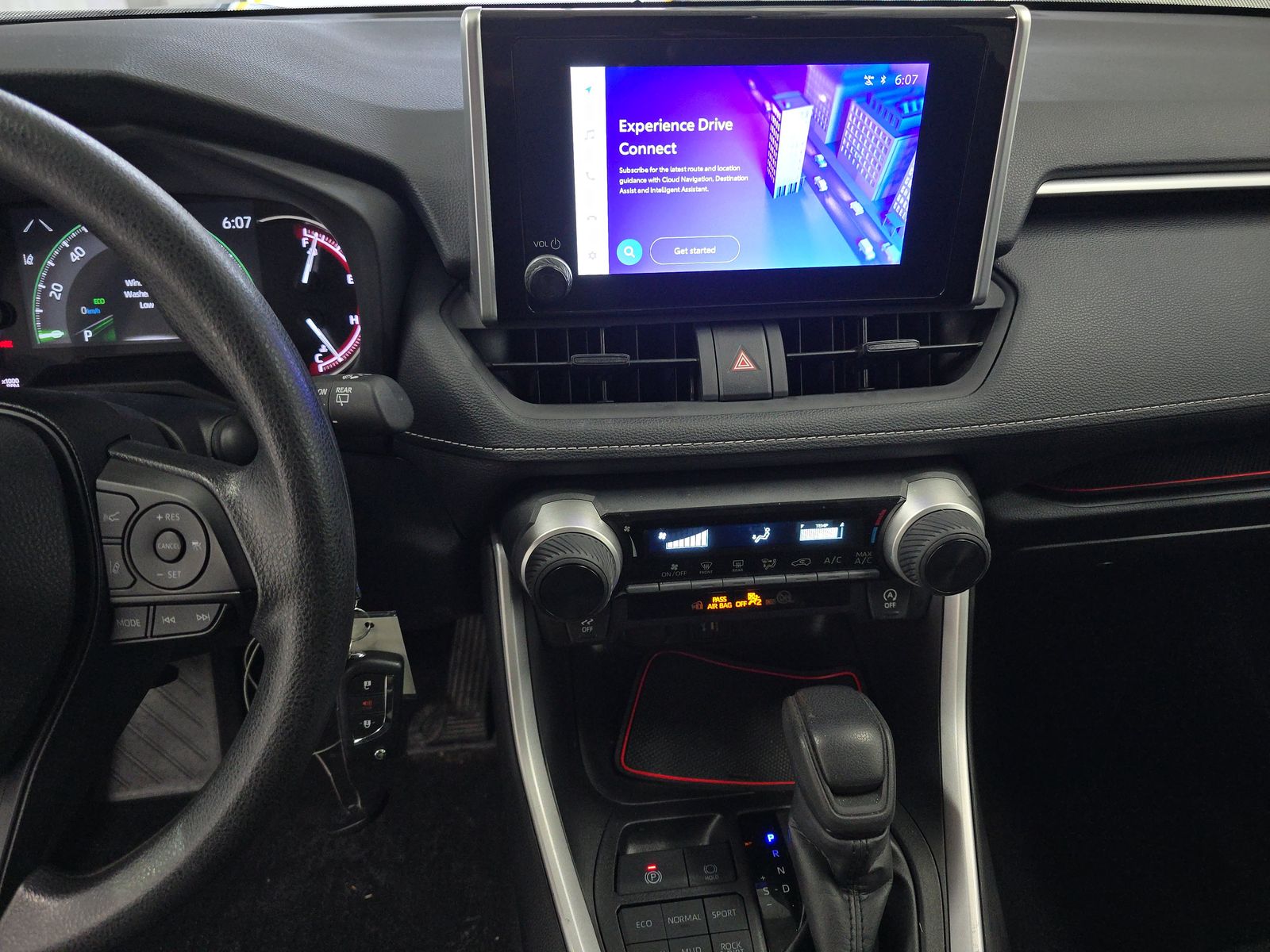 2025 Toyota RAV4 LE AWD