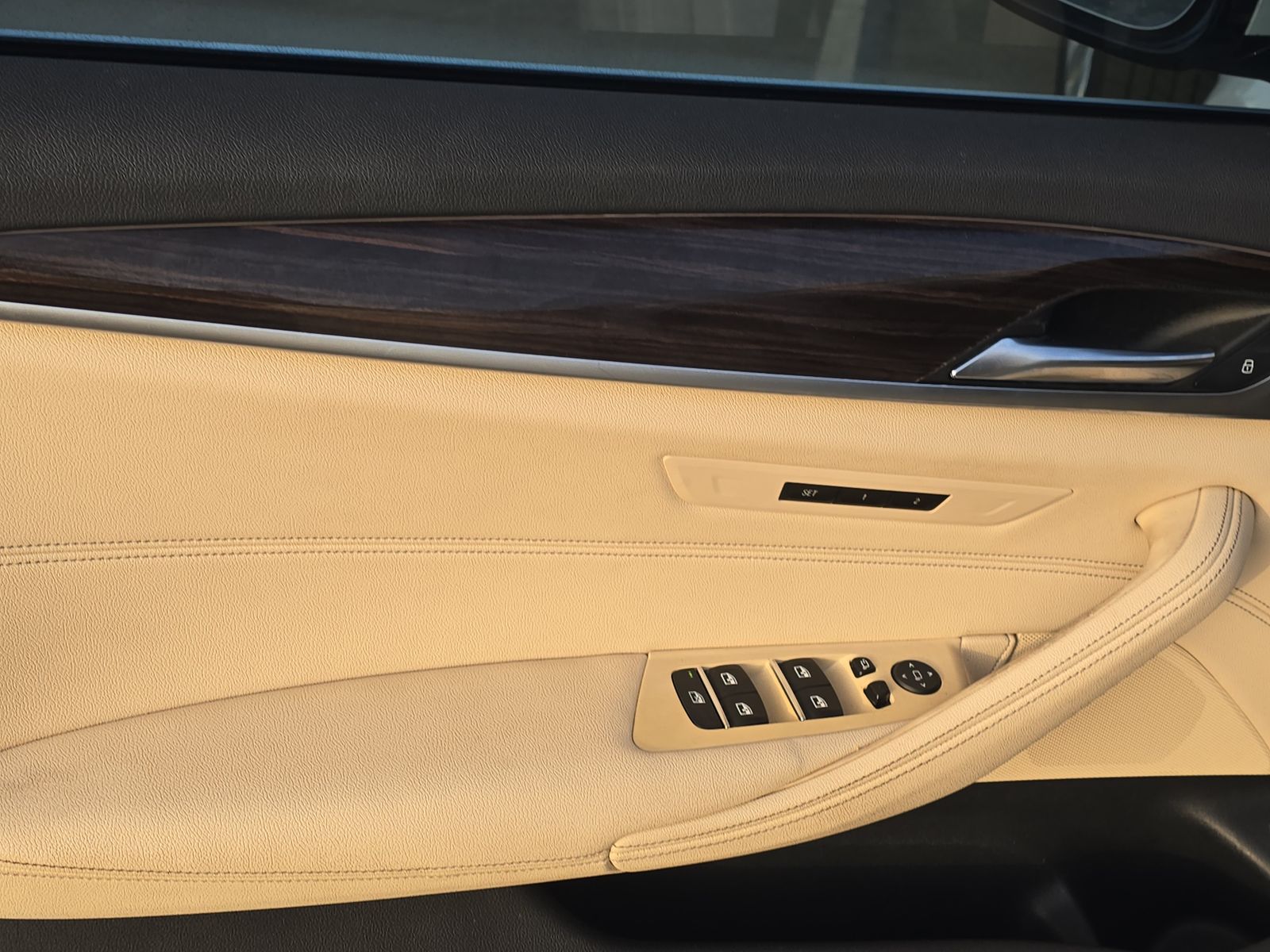 2021 BMW 5 Series 530i RWD